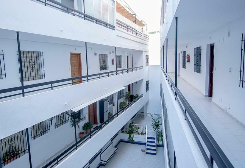 Luminoso Y Fresco Apartamento En 2ª Linea De Playa Fuengirola Extérieur photo