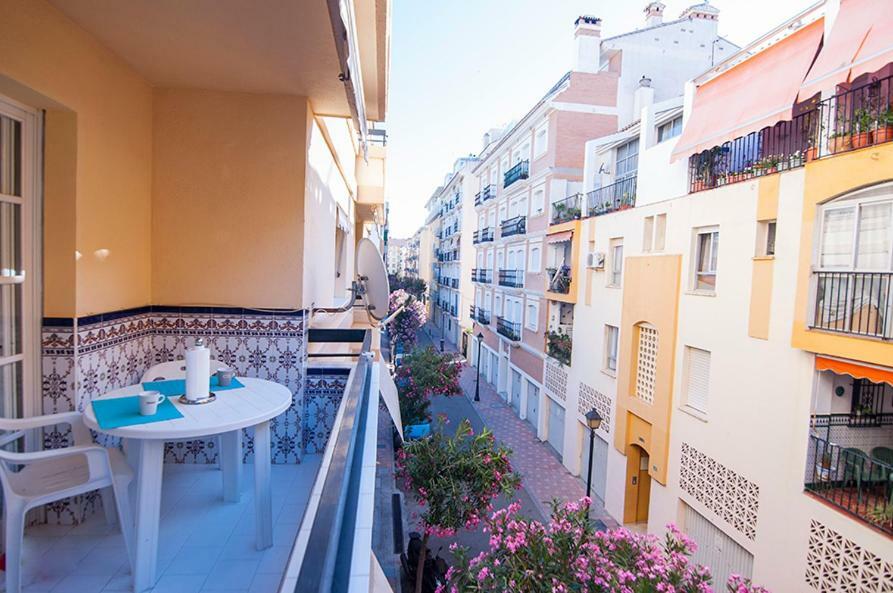 Luminoso Y Fresco Apartamento En 2ª Linea De Playa Fuengirola Extérieur photo