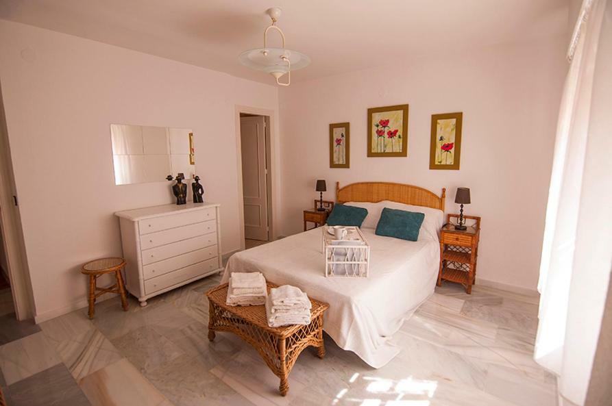 Luminoso Y Fresco Apartamento En 2ª Linea De Playa Fuengirola Extérieur photo